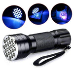Ultra Violet 21 LED Flashlight