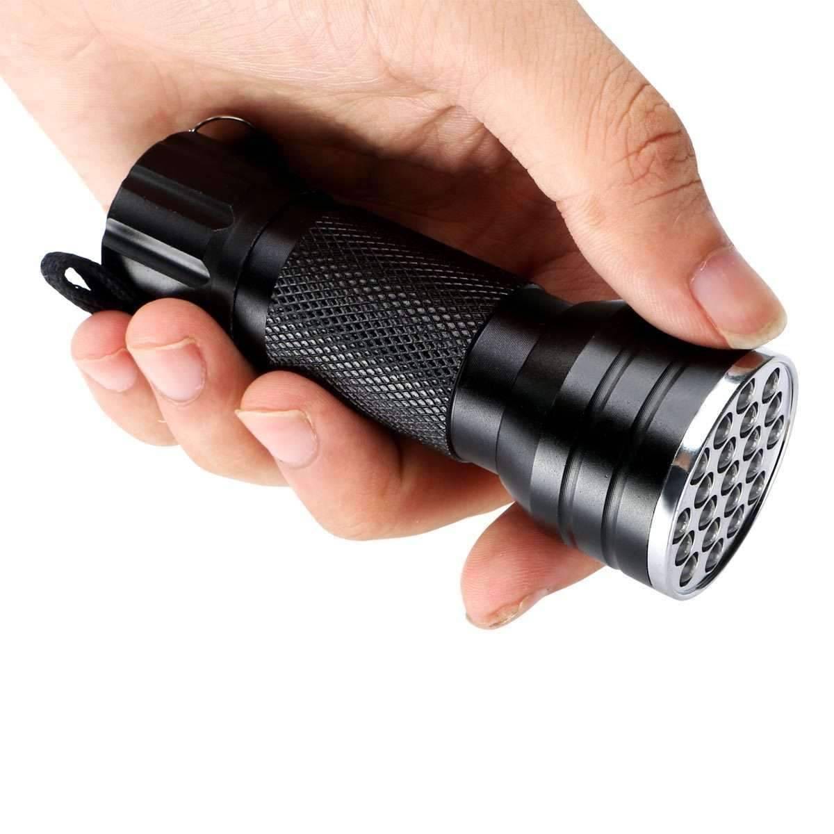 Ultra Violet 21 LED Flashlight